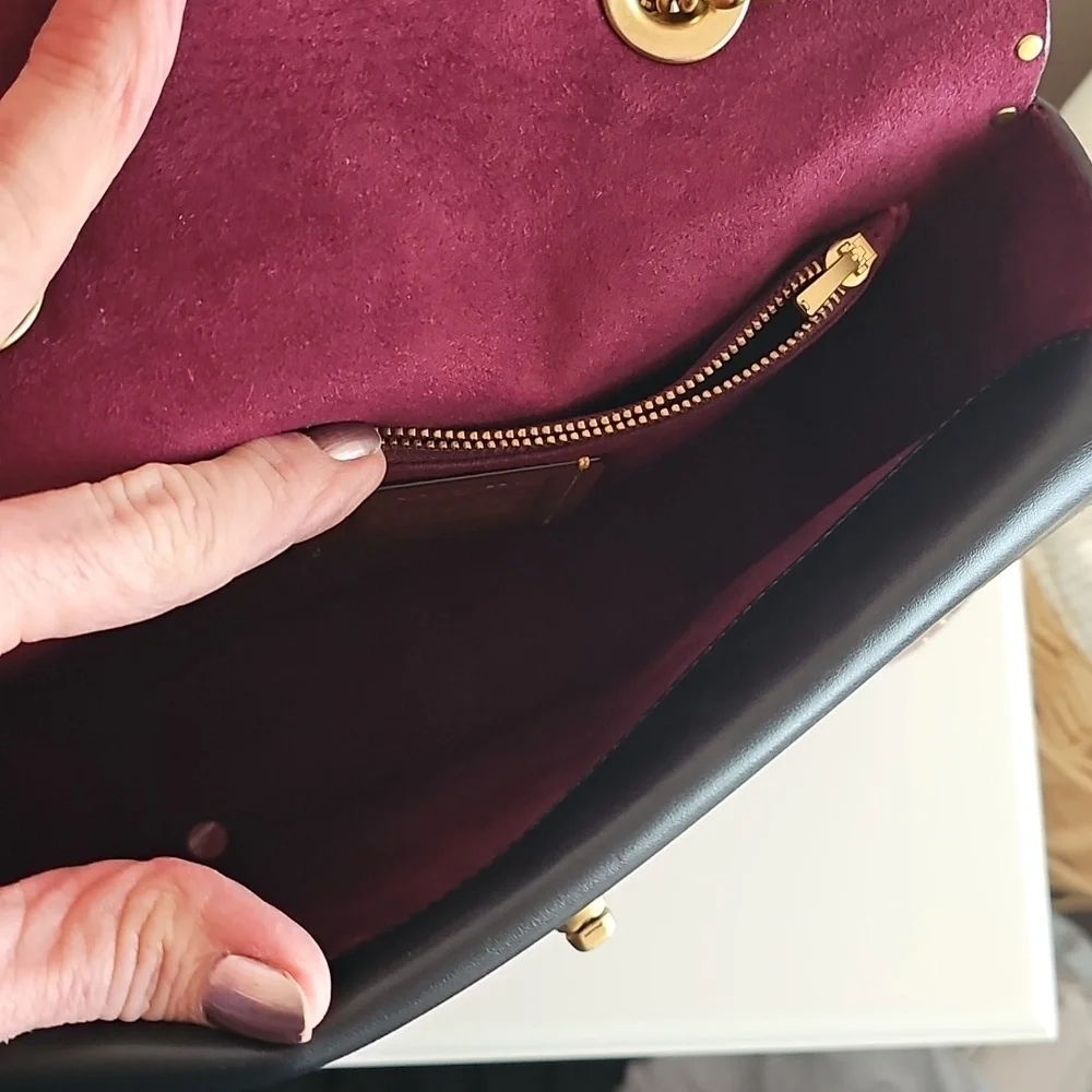 Coach Tea Rose handbag.  Chic Black and Brown Designer Handbag with Gold Chain - Picture 7 of 10